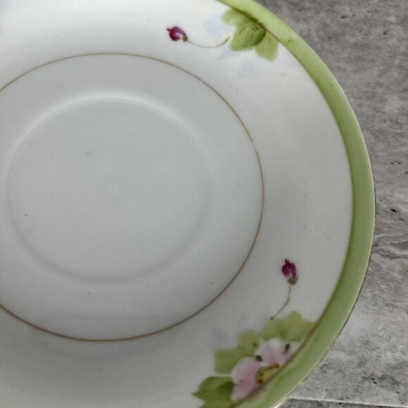 Saucers 4.5" Floral Spray Gold Filigree trim Set of 5 - Picture 9 of 14